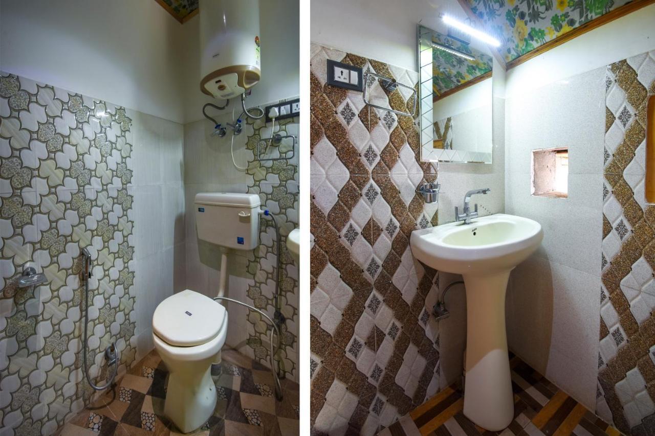 Oyo Hotel New Divine Kashmir Durgjan Quarto foto